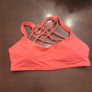 Lululemon Free to be Wild bra